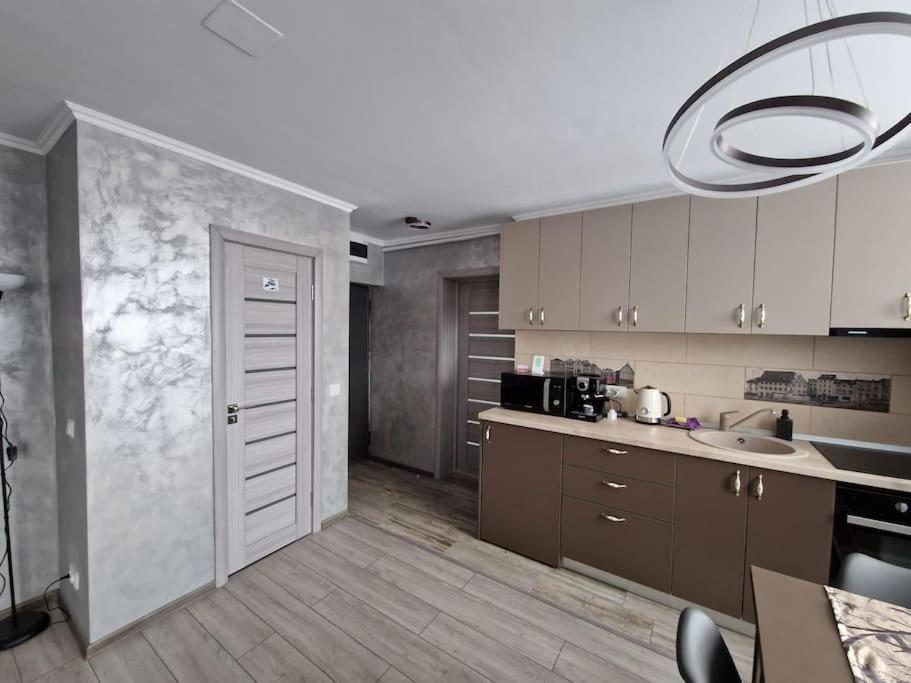 Delux Flat Straja-Lupeni Apartment Lupeni  Ngoại thất bức ảnh