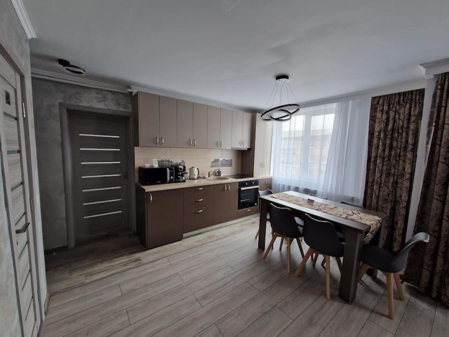 Delux Flat Straja-Lupeni Apartment Lupeni  Ngoại thất bức ảnh
